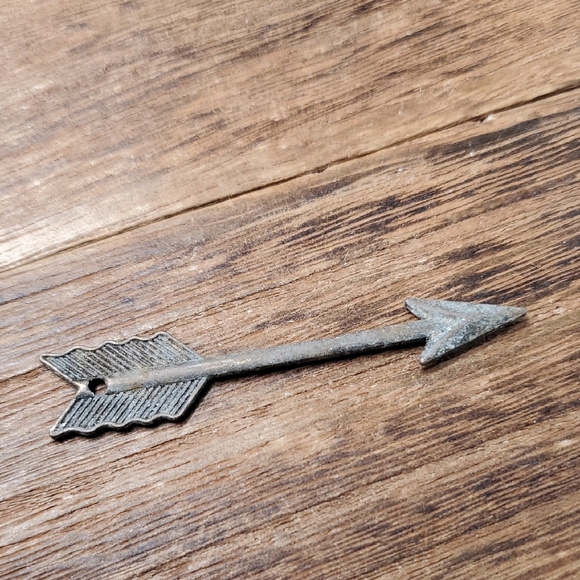 Antique Arrow Pendant P234 Sterling